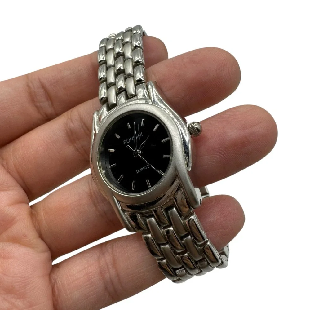 Fondini Women's Silver Tone Black Dial Quartz Bracelet‎ Watch Need Battery D14Q